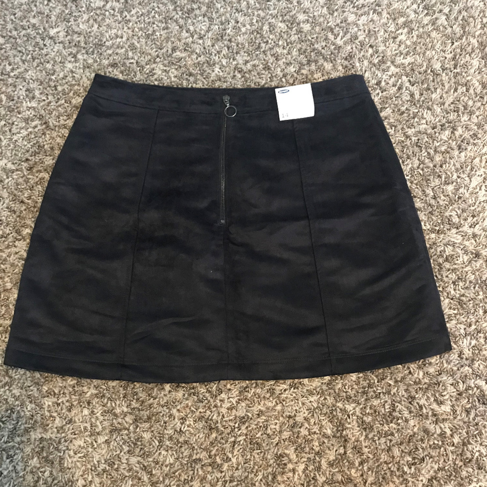 NWT Plus Old Navy Suede Mini Skirt
